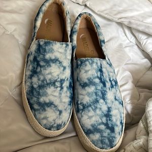 Madeline Women’s 10